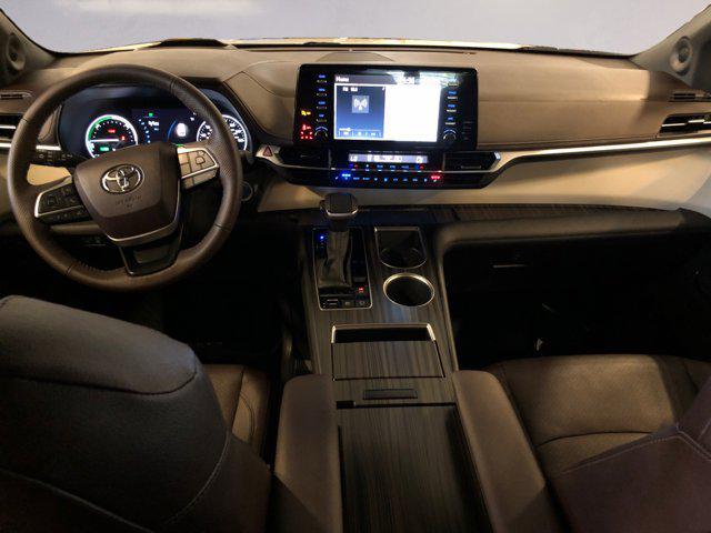 used 2024 Toyota Sienna car, priced at $62,000