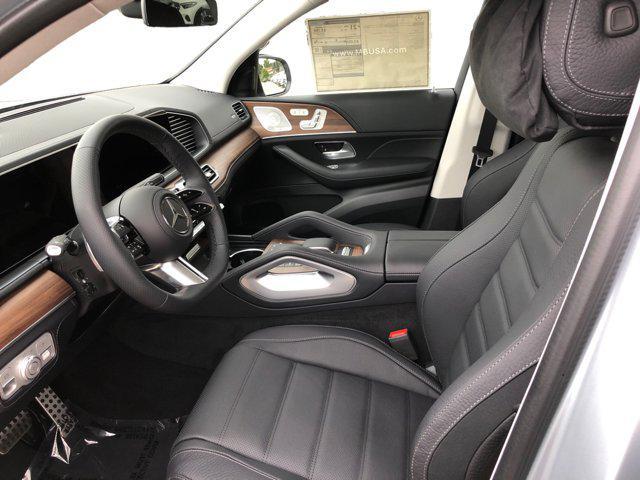 new 2025 Mercedes-Benz GLS 450 car, priced at $102,540