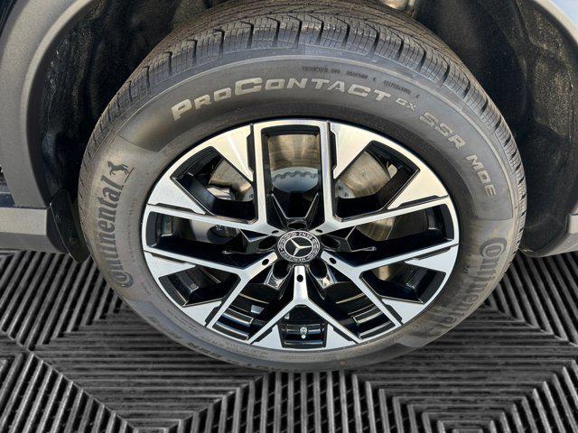 new 2025 Mercedes-Benz GLC 350e car, priced at $69,930