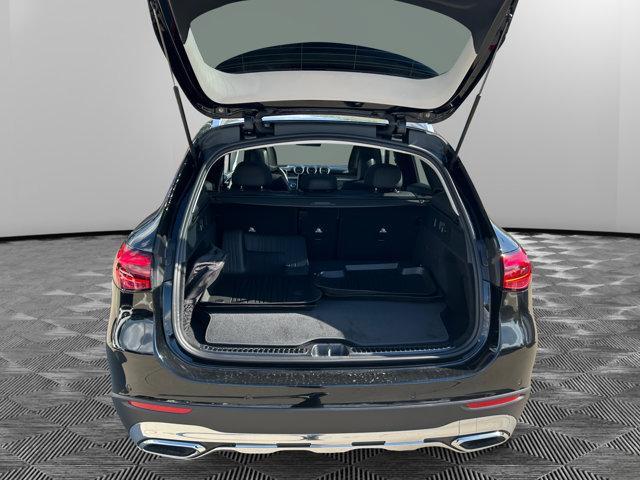 new 2025 Mercedes-Benz GLC 350e car, priced at $69,930