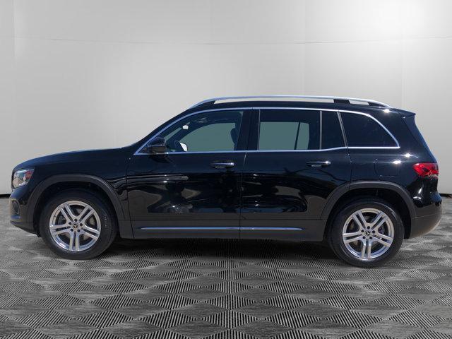used 2022 Mercedes-Benz GLB 250 car, priced at $35,000