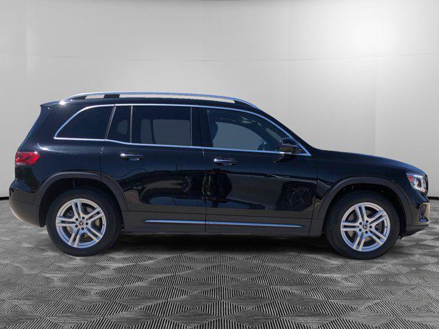 used 2022 Mercedes-Benz GLB 250 car, priced at $35,000