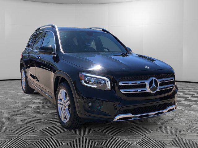 used 2022 Mercedes-Benz GLB 250 car, priced at $35,000