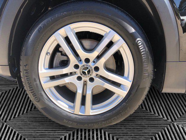 used 2022 Mercedes-Benz GLB 250 car, priced at $35,000