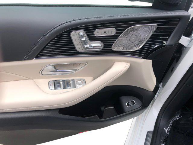 new 2025 Mercedes-Benz AMG GLE 53 car, priced at $105,405