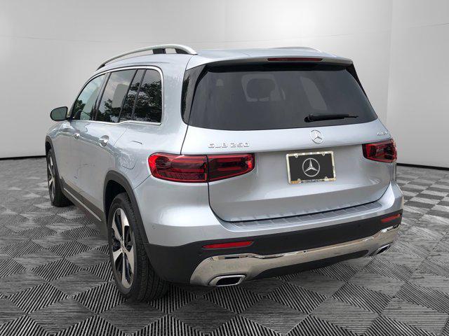 new 2025 Mercedes-Benz GLB 250 car, priced at $54,945