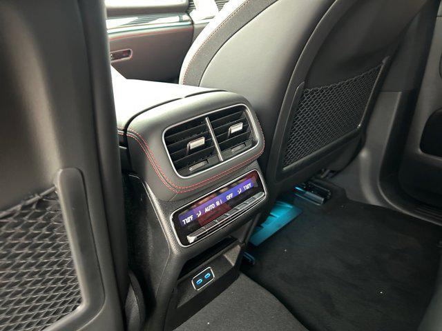 new 2025 Mercedes-Benz AMG GLE 53 car, priced at $107,450