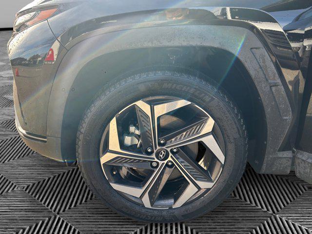 used 2023 Hyundai TUCSON Hybrid car, priced at $28,000
