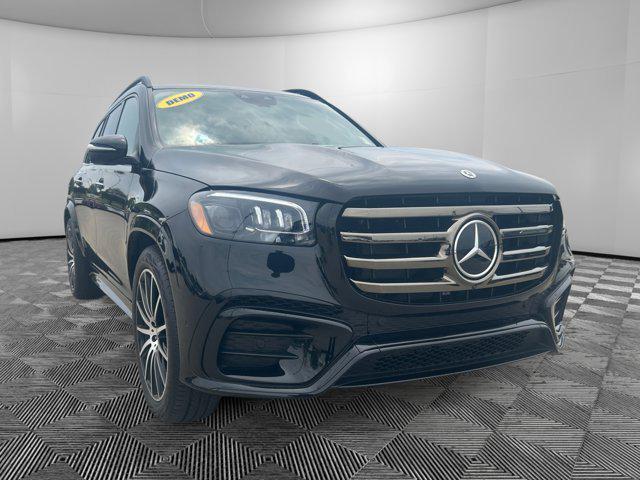 new 2025 Mercedes-Benz GLS 450 car, priced at $99,200