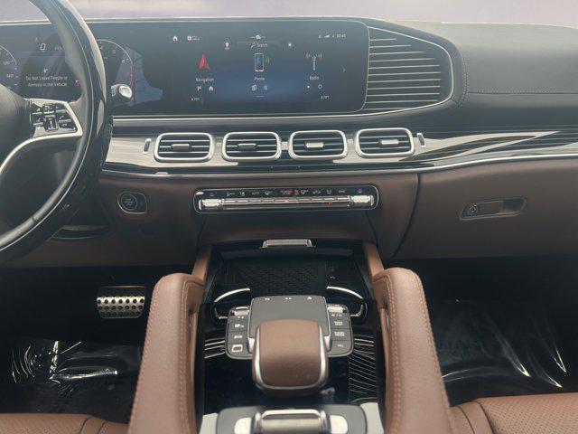 new 2025 Mercedes-Benz GLS 450 car, priced at $99,200