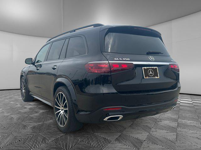 new 2025 Mercedes-Benz GLS 450 car, priced at $99,200