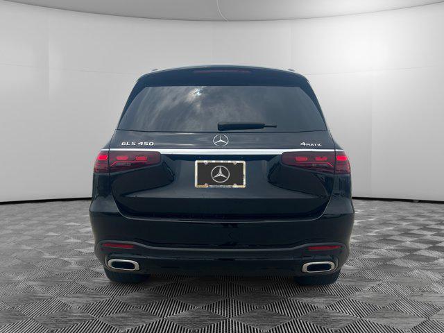 new 2025 Mercedes-Benz GLS 450 car, priced at $99,200