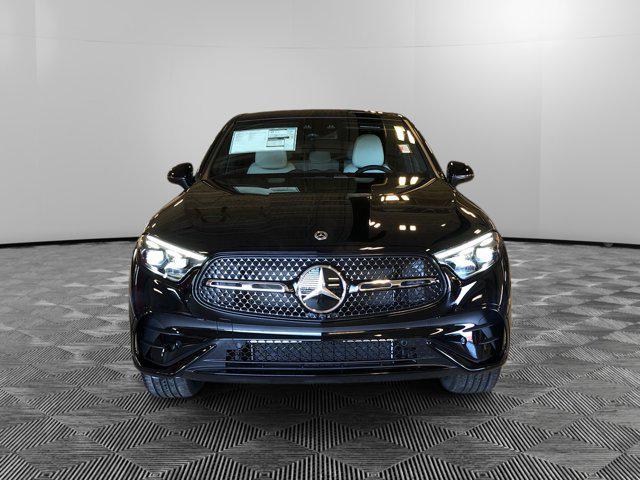 new 2025 Mercedes-Benz GLC 300 car, priced at $71,045