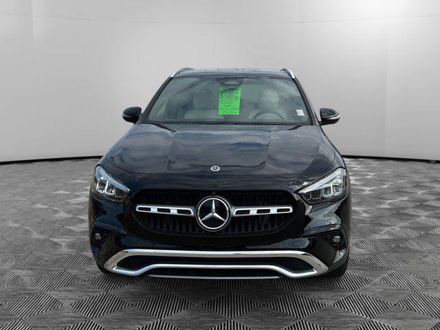 new 2025 Mercedes-Benz GLA 250 car, priced at $44,450