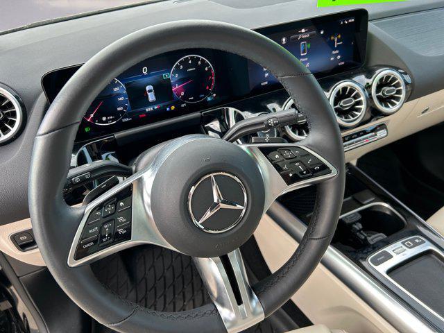 new 2025 Mercedes-Benz GLA 250 car, priced at $44,450