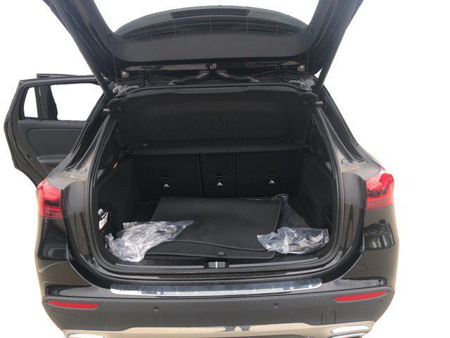new 2025 Mercedes-Benz GLA 250 car, priced at $50,535