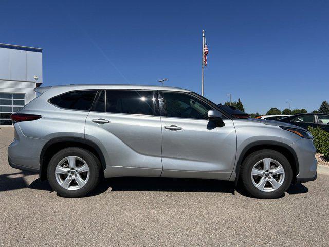 used 2022 Toyota Highlander car, priced at $26,788