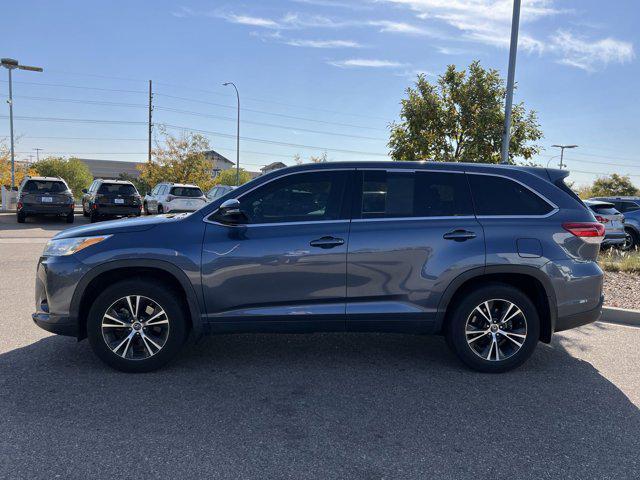 used 2019 Toyota Highlander car, priced at $25,423