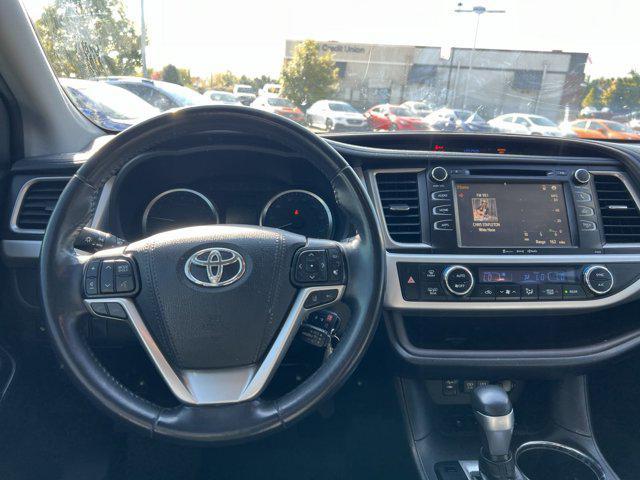 used 2019 Toyota Highlander car, priced at $25,423