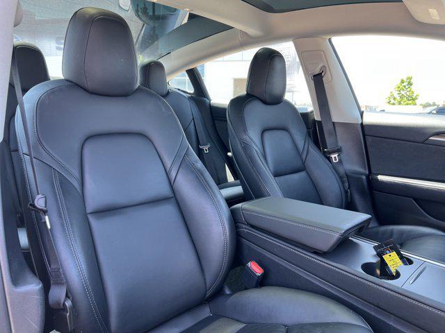 used 2022 Tesla Model 3 car, priced at $27,491