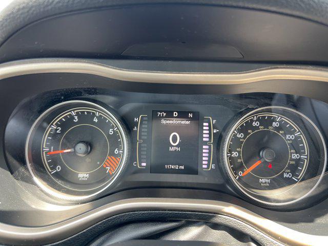 used 2015 Jeep Cherokee car, priced at $9,491
