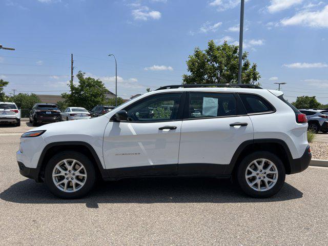 used 2015 Jeep Cherokee car, priced at $9,491