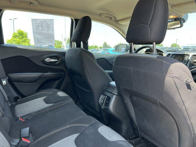 used 2015 Jeep Cherokee car, priced at $9,491