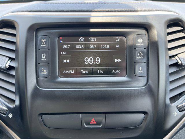 used 2015 Jeep Cherokee car, priced at $9,491
