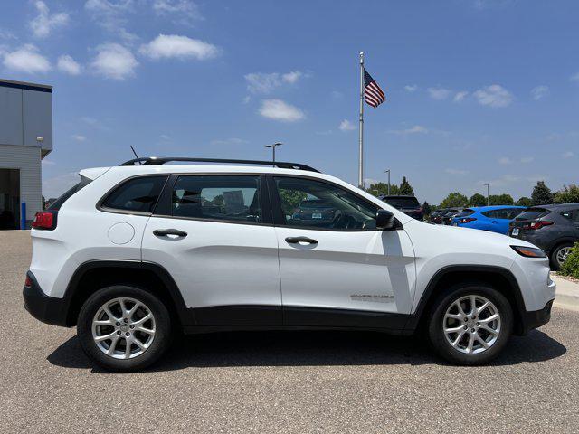 used 2015 Jeep Cherokee car, priced at $9,491