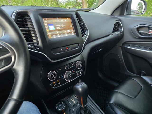 used 2019 Jeep Cherokee car, priced at $16,300