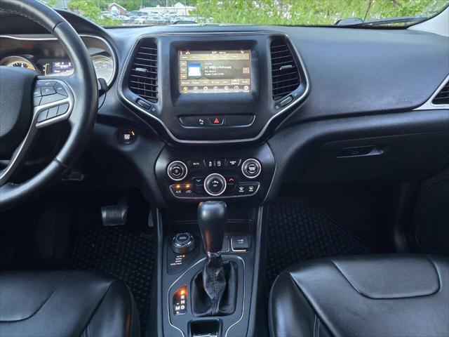 used 2019 Jeep Cherokee car, priced at $16,300