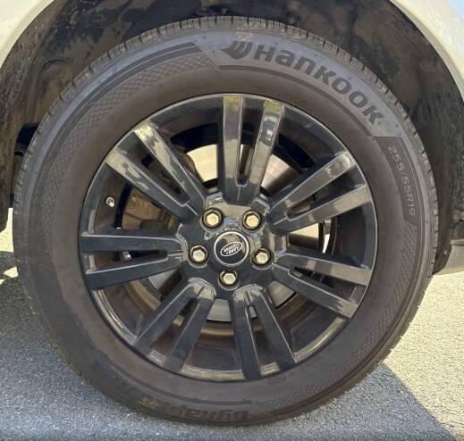 used 2012 Land Rover LR4 car, priced at $10,700