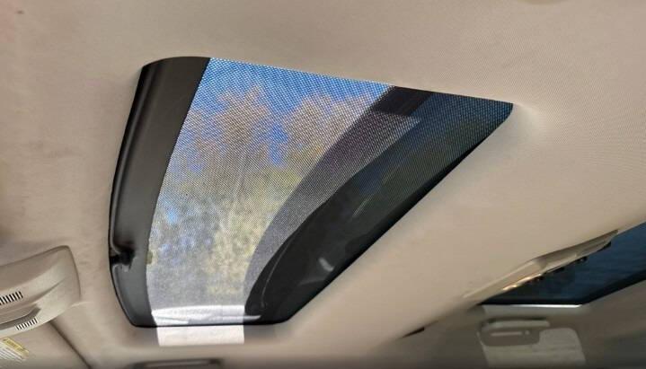 used 2012 Land Rover LR4 car, priced at $10,700