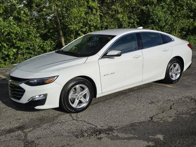 used 2023 Chevrolet Malibu car, priced at $18,900