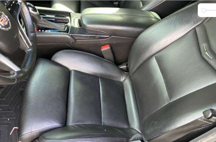 used 2014 Cadillac XTS car, priced at $15,300
