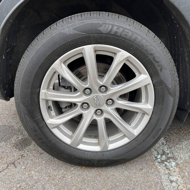 used 2021 Cadillac XT4 car, priced at $19,500