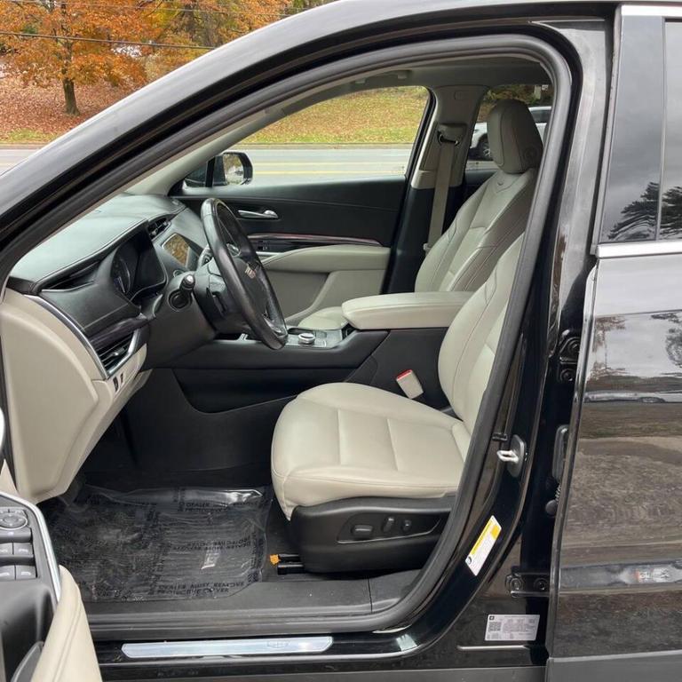 used 2021 Cadillac XT4 car, priced at $19,500