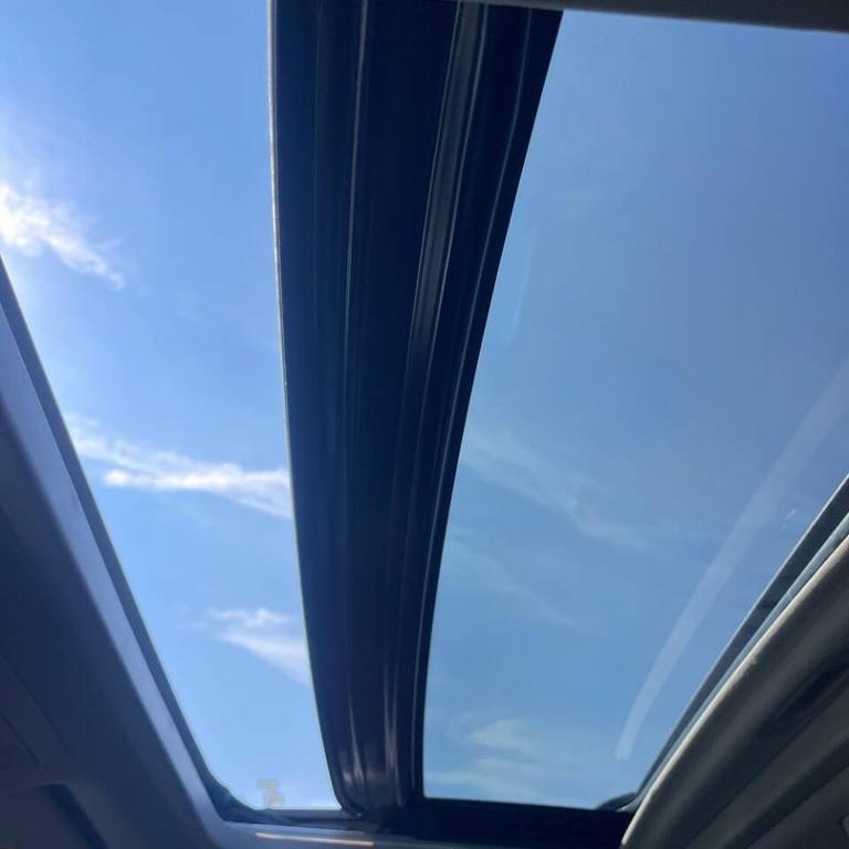 used 2013 Chevrolet Avalanche car, priced at $20,500