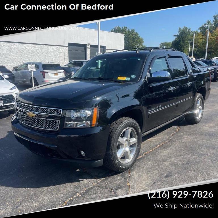 used 2013 Chevrolet Avalanche car, priced at $20,500
