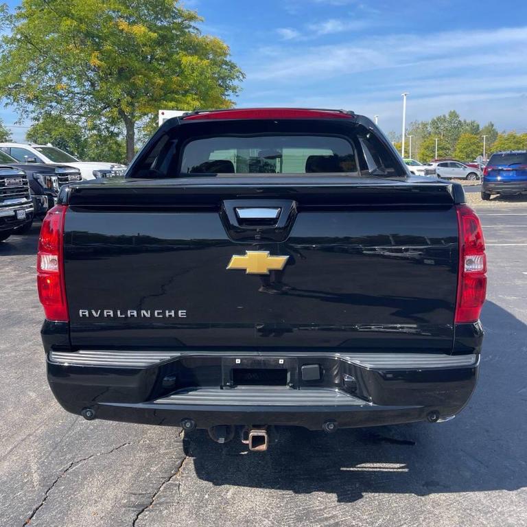used 2013 Chevrolet Avalanche car, priced at $20,500