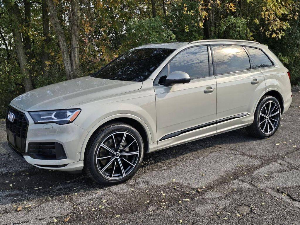 used 2021 Audi Q7 car, priced at $22,900