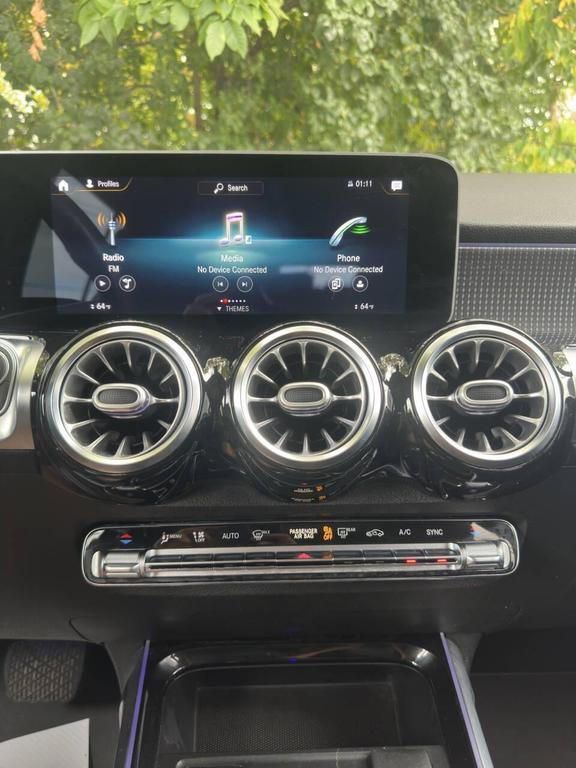 used 2021 Mercedes-Benz GLB 250 car, priced at $21,900