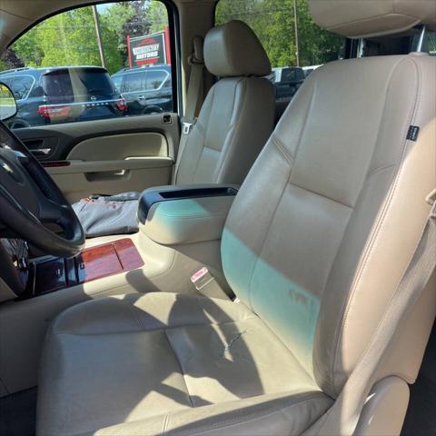 used 2013 Chevrolet Avalanche car, priced at $19,500