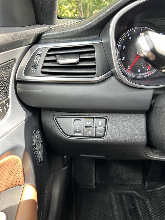 used 2020 Genesis G70 car, priced at $21,500