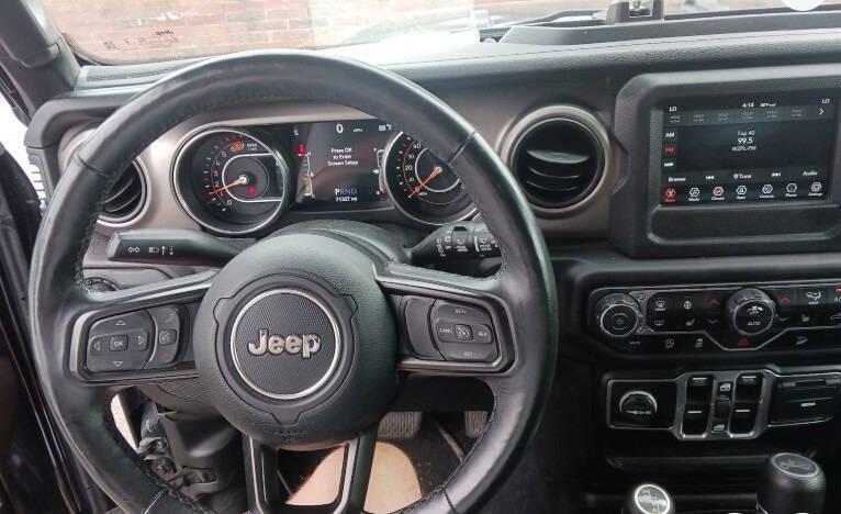used 2019 Jeep Wrangler Unlimited car, priced at $22,700