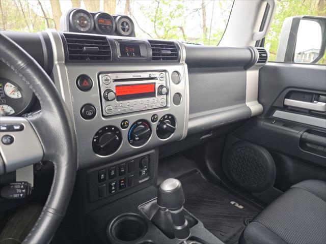 used 2012 Toyota FJ Cruiser car, priced at $20,000