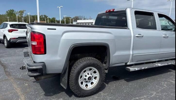 used 2019 GMC Sierra 2500 car, priced at $28,500