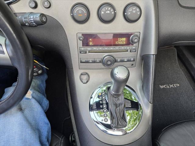 used 2007 Pontiac Solstice car, priced at $12,900