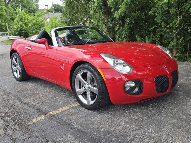 used 2007 Pontiac Solstice car, priced at $12,900