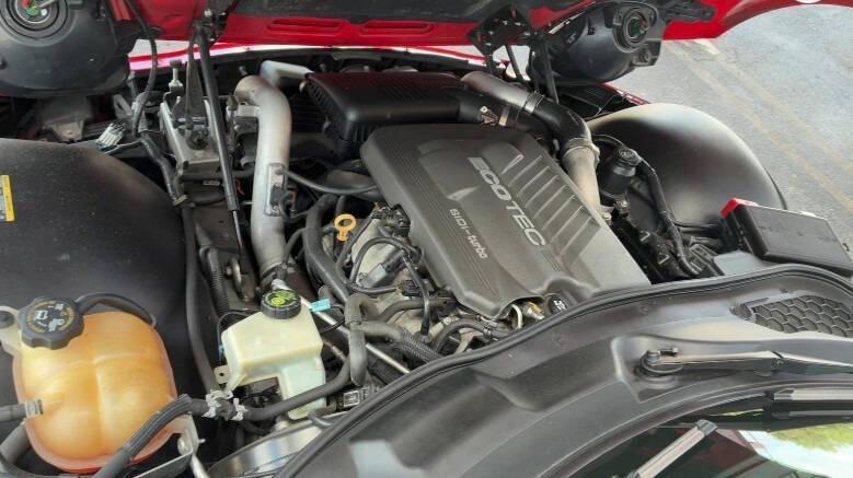 used 2007 Pontiac Solstice car, priced at $13,800